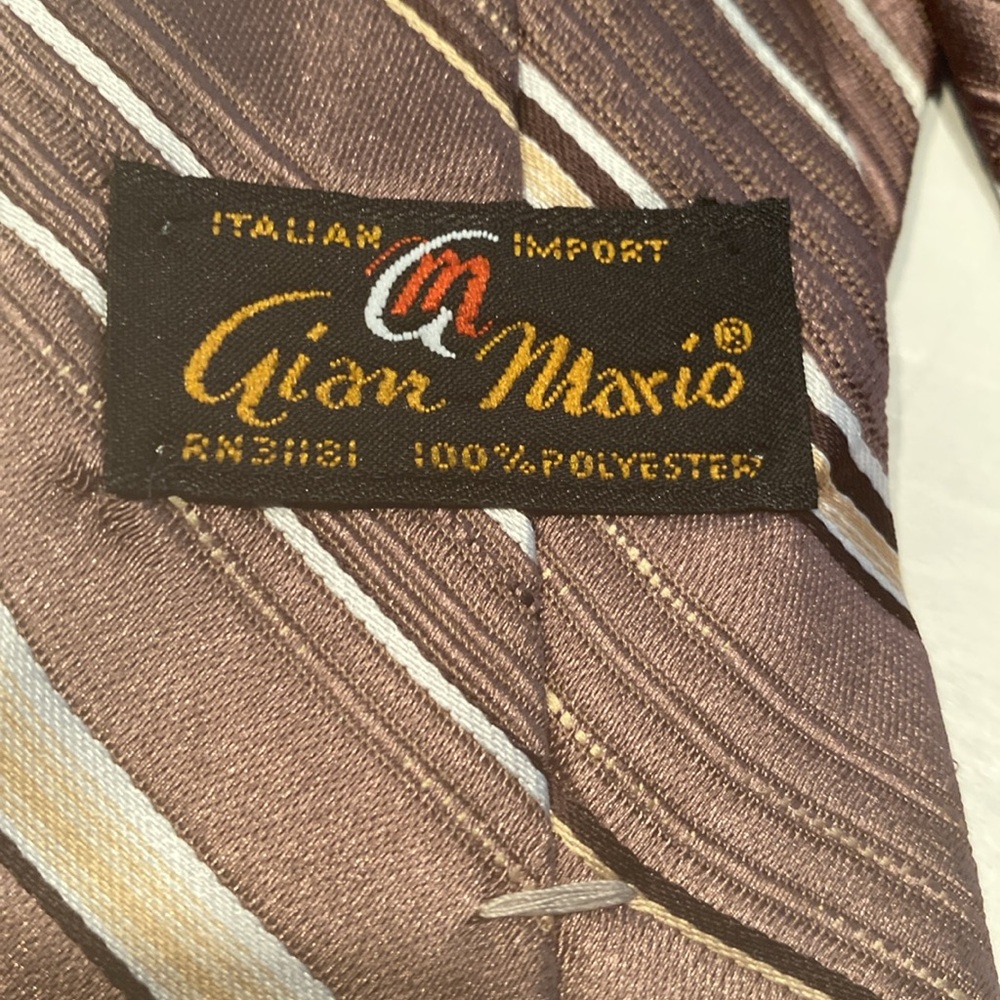 Gian Mario Italian Imported Tie - Picture 3 of 4